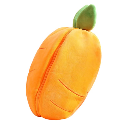 Peluche en forme de carotte