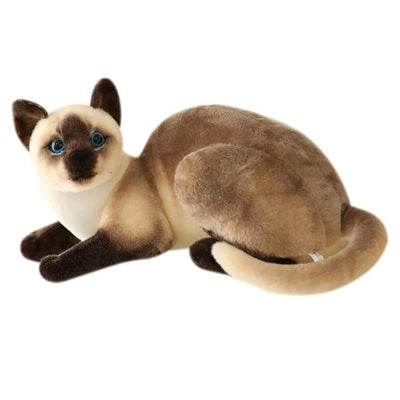 Avec ses yeux pétillants et son pelage doux, cette peluche réaliste de chat siamois est le compagnon idéal pour des câlins