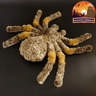 Vue 3/4 arrière peluche réaliste mygale